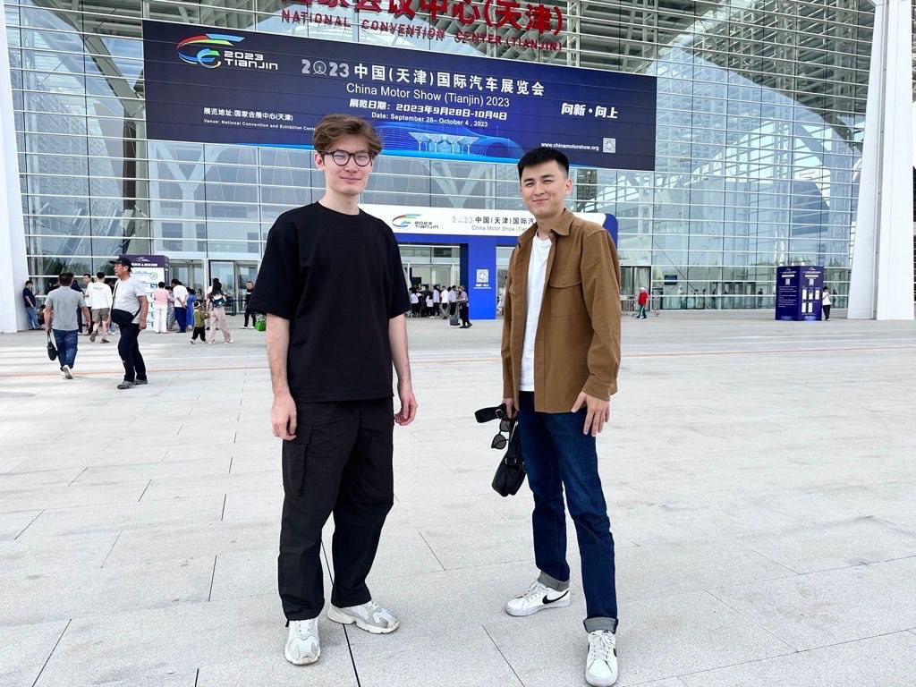 JadeRoad автомобили